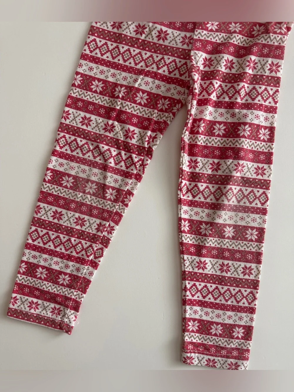 Girls' Holiday Bundle 4-5 years old: Christmas PJ set, Leggings, Tee, Sweatshirt
